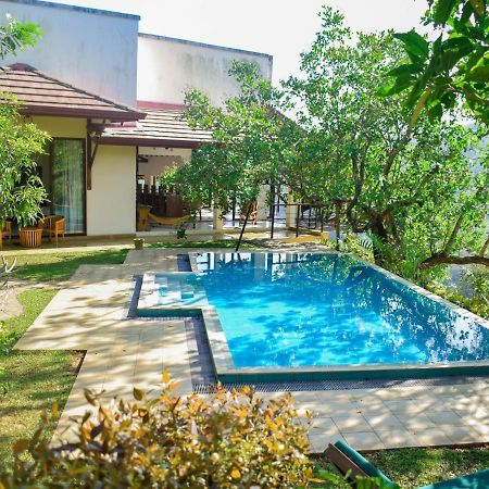 Aqua Dunhinda Villa Kandy Exterior photo