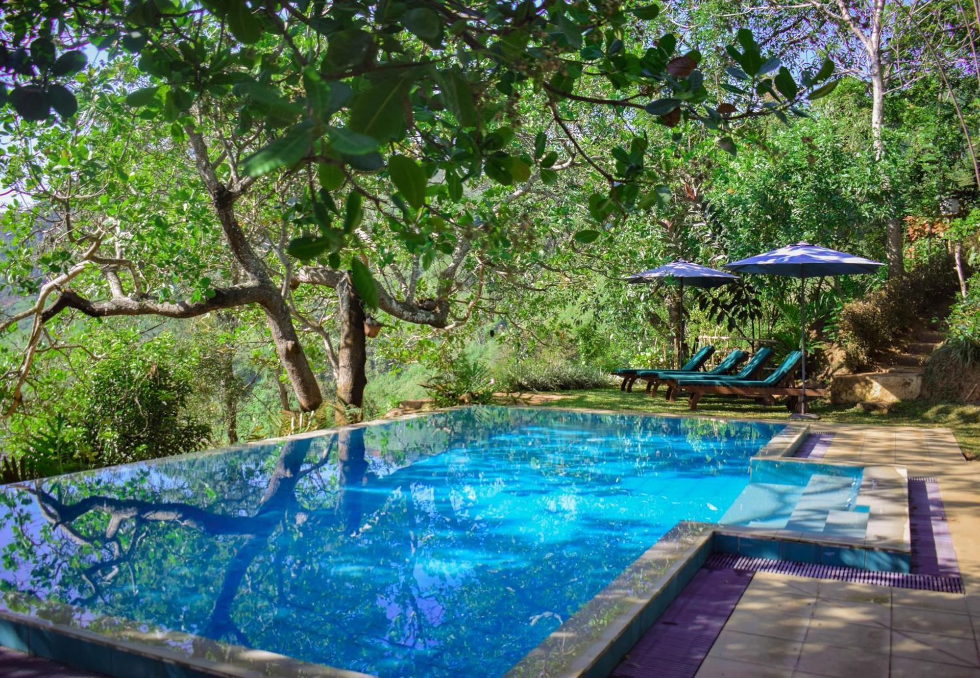 Aqua Dunhinda Villa Kandy Exterior photo